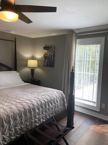 Casa Blanca Boutique Bed & Breakfast Niagara-on-the-Lake ภายนอก รูปภาพ