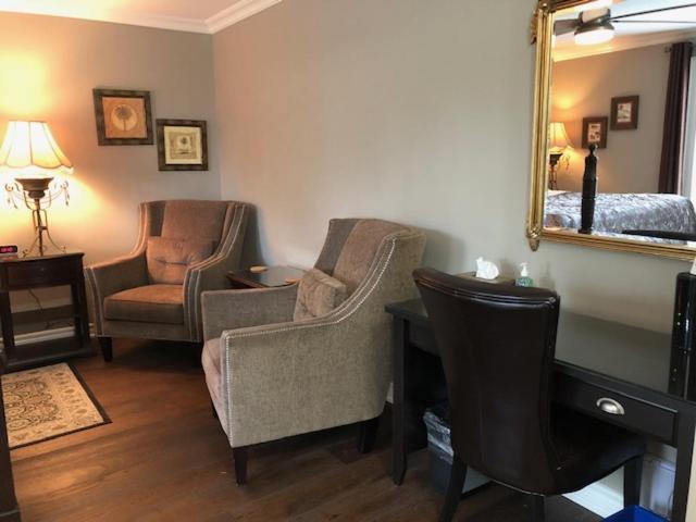 Casa Blanca Boutique Bed & Breakfast Niagara-on-the-Lake ภายนอก รูปภาพ